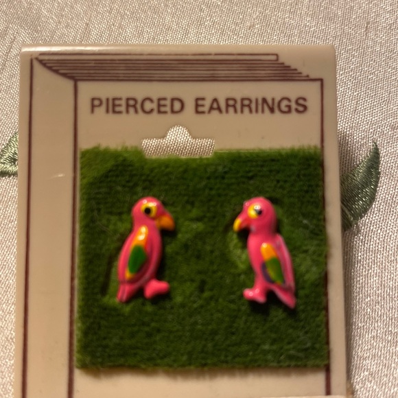 NEW Tiny Pink Parrot Earrings on post earring backs - from 1980 - Picture 1 of 1
